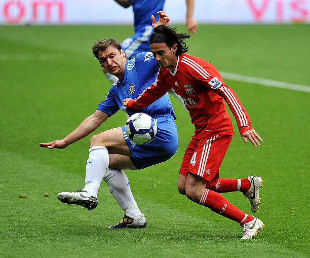 的中场不仅 的中场不仅